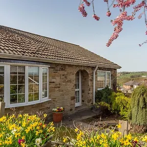 https://fox-cottage-middleham.yorkshirehotels.net