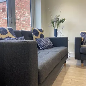 Apartment Gladstone By Bluebell, Southampton